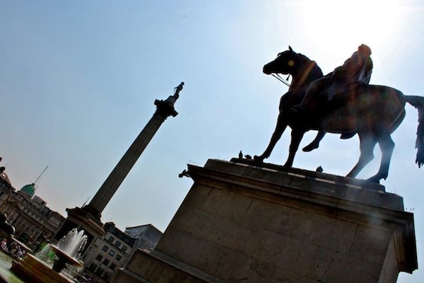 london-trafalgar-square-photo-andrew-villagomez