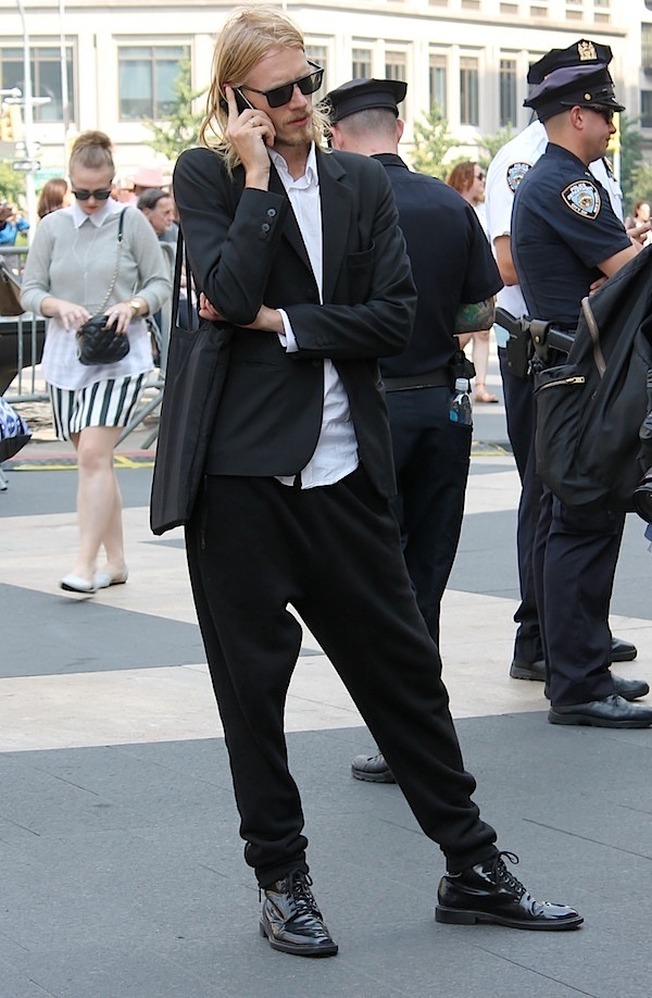 nyfw-street-style-men-cool-andrew-villagomez-19