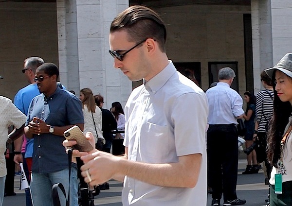 nyfw-street-style-men-cool-andrew-villagomez-22