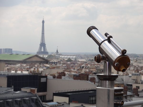 paris-effiel-tower-galleries-lafayette-photo-andrew-villagomez