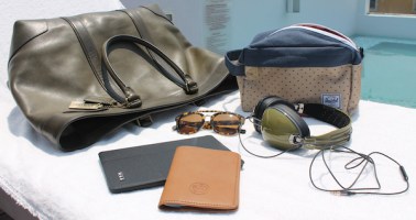 jetsetter-weekend-travel-accessories-1
