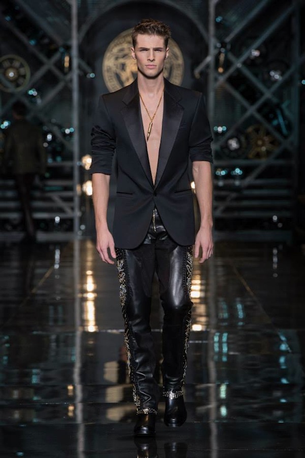 Versace-aw14-23
