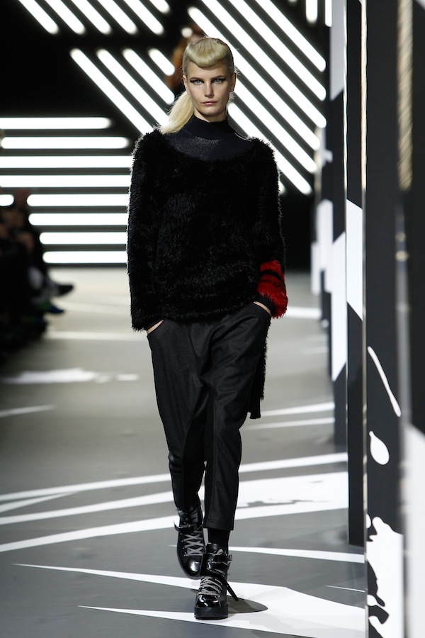 Y-3 : Runway - Paris Fashion Week - Menswear F/W 2014-2015