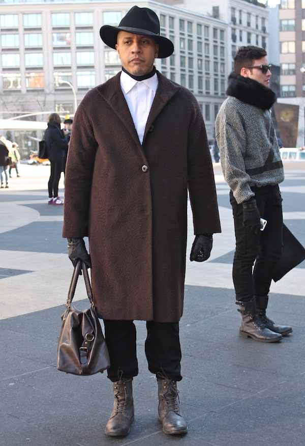 fashion-week-street-style-glam-men-11