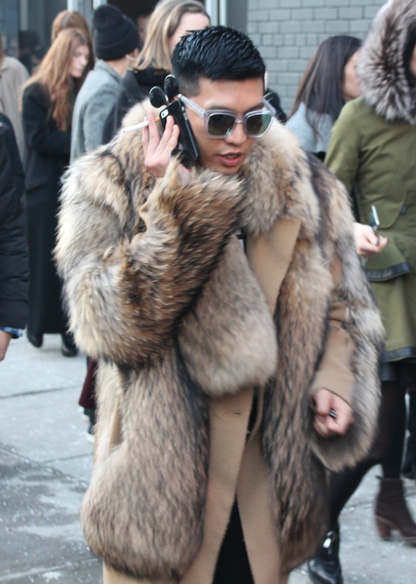 fashion-week-street-style-glam-men-15