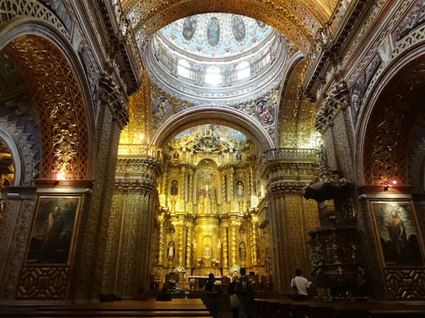 quito-gold-church-inside