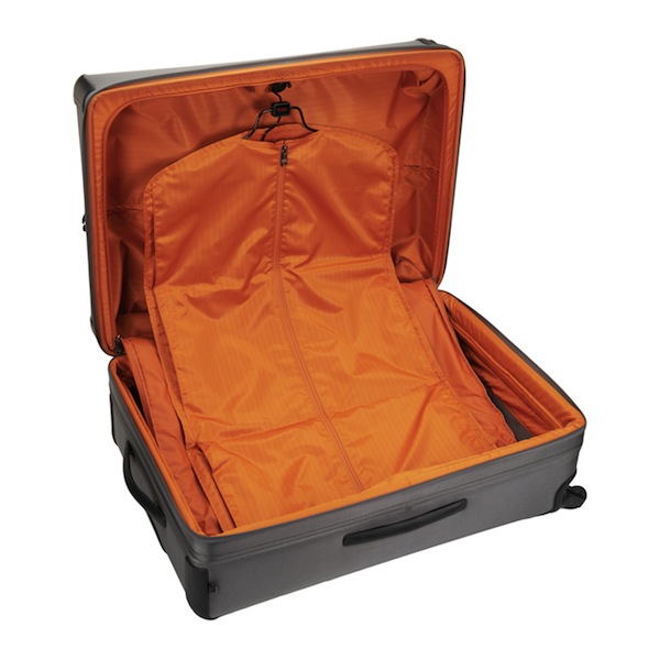 tumi-alpha2-new-luggage-interior-2