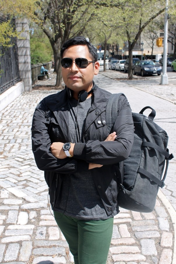 street-city-traveler-7