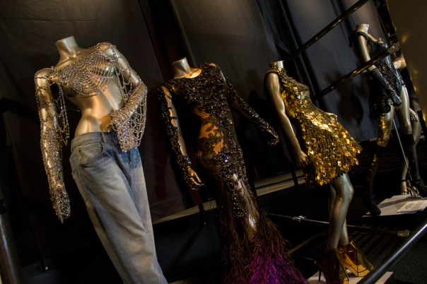 beyonce-exhibit-outfits-dresses