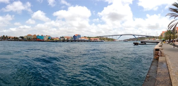 curacao-photos-bridge-bay