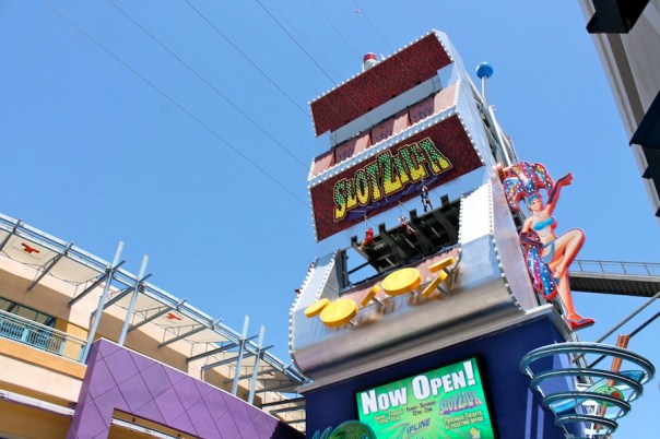 las-vegas-travel-17-fremont-slotzilla