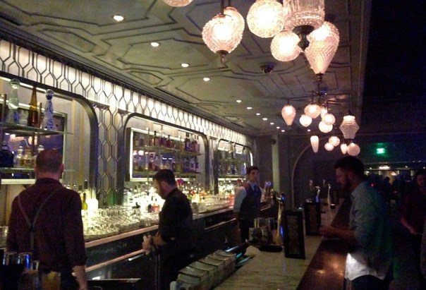 las-vegas-travel-38-Rose-Rabbit-Lie