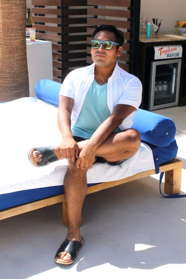 scalise-bathing-suit-outfit-vegas-pool-party-3