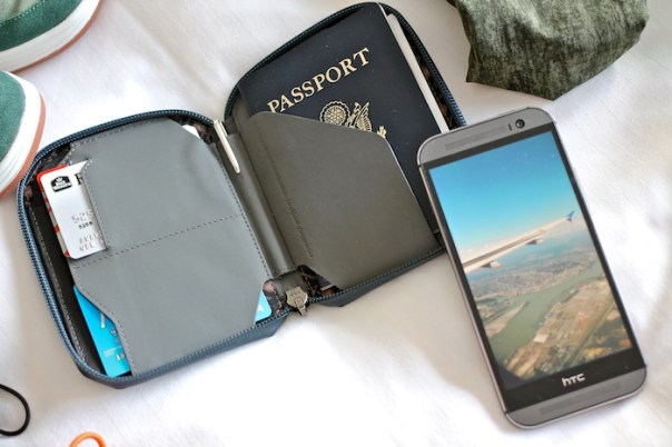 bellroy-passport-case-wallet