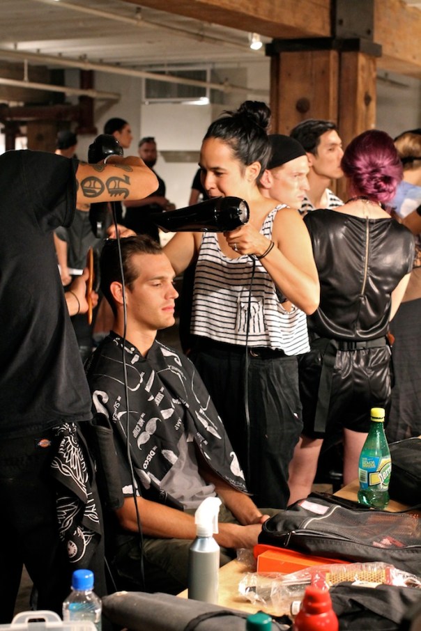 perry-ellis-spring-2015-backstage-andrew-villagomez-2