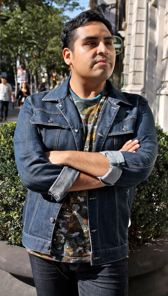 denim-jacket-detailing