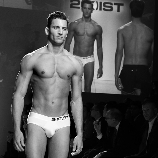 kevin-sampaio-2xist-underwear