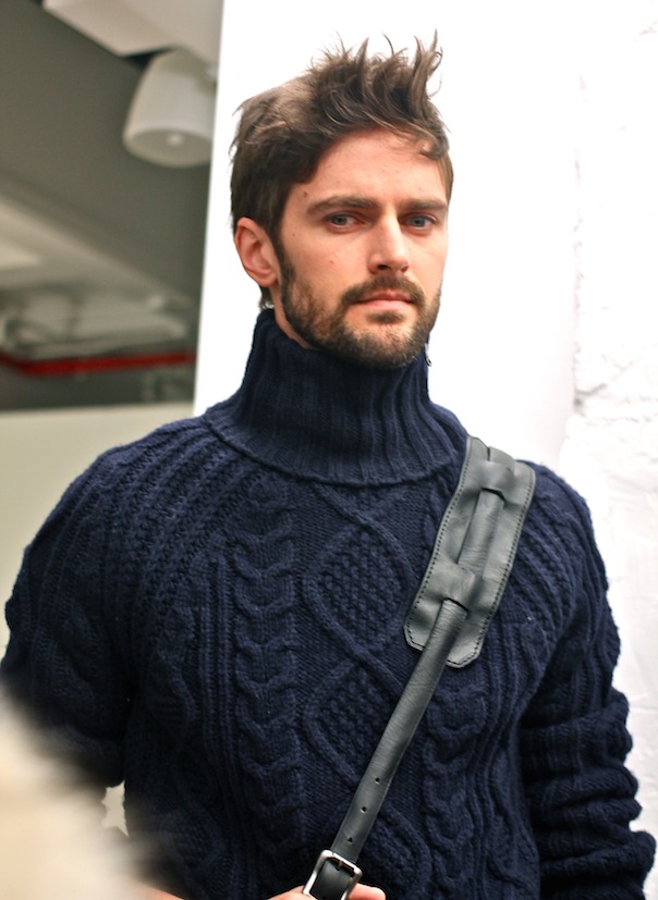 banana-republic-fall-2015-21-mens-sweater