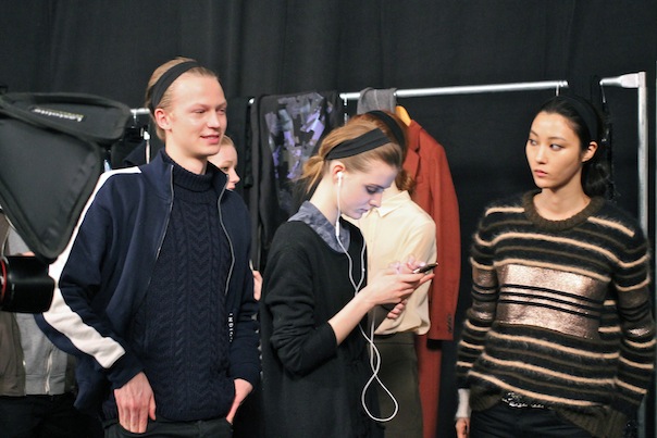 richard-chai-fall-2015-backstage-17