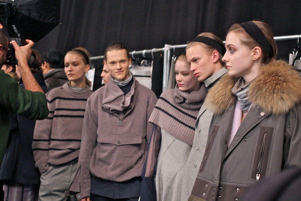 richard-chai-fall-2015-backstage-28