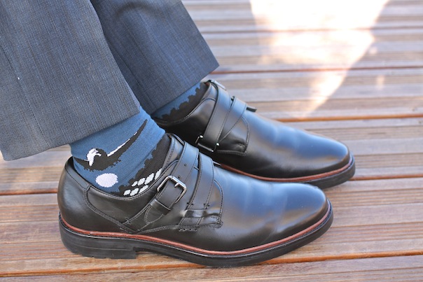 travel-socks-coach-shoes