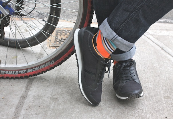 lacoste-leather-canvas-mortain-sneakers