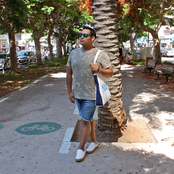 printed-tee-summer-2015-banana-republic-3