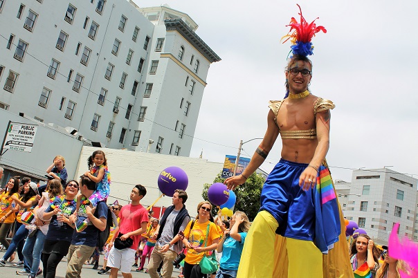 san-francisco-lgbt-pride-2015-21-parade