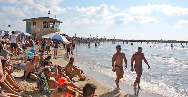 tel-aviv-gay-beach-hilton-10