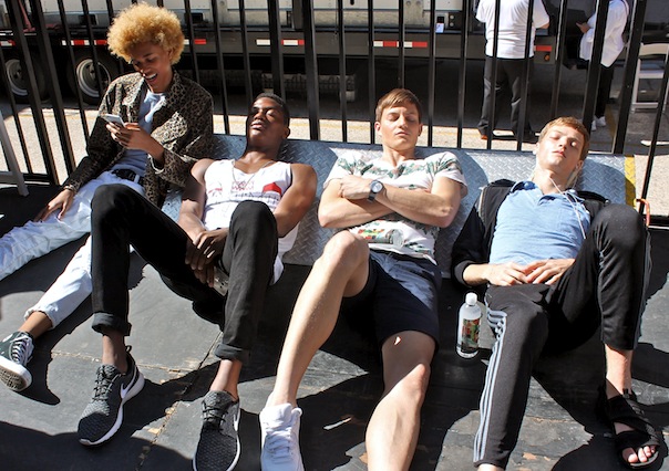 perry-ellis-spring-2016-nyfwm-12