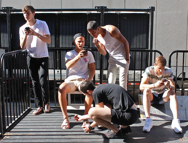 perry-ellis-spring-2016-nyfwm-9