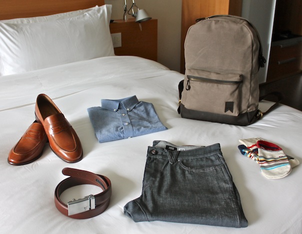 business-casual-menswear-travel-1