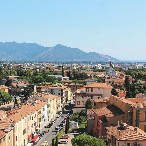 Pisa-leaning-tower-view