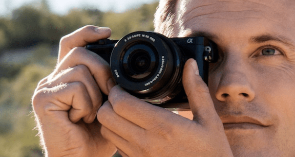 SONY-A600-camera-lens