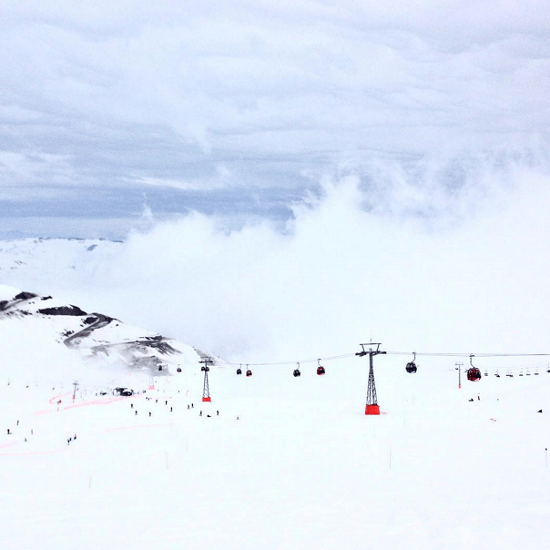 valle-nevado-chile-skiing