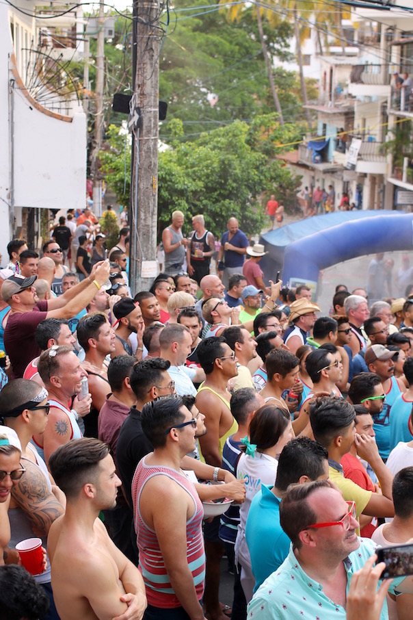 puerto-vallarta-pride-2016-drag-derby-1
