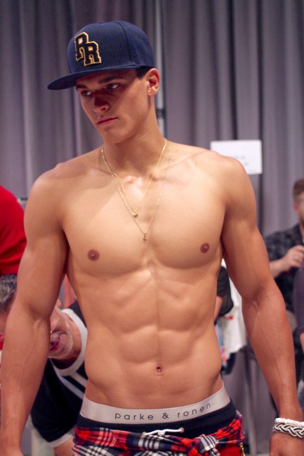 parke-ronen-backstage-spring-2017-male-models-56-trevor-signorino